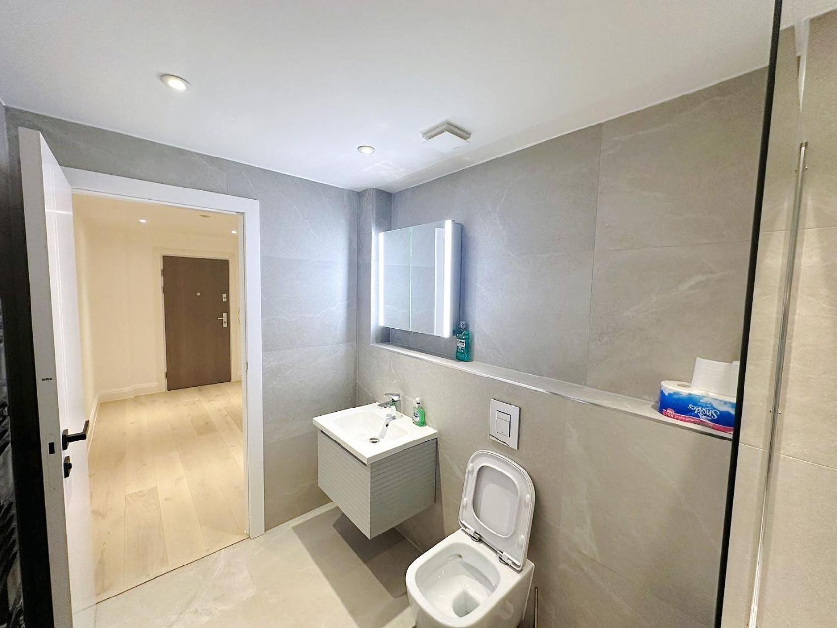 Luxury Modern Flat Near Center Apartment London Exterior photo